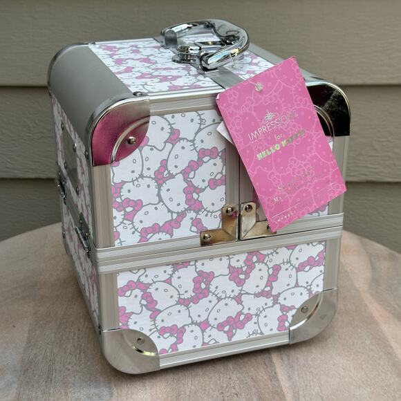 Sanrio Hello Kitty x Impressions Vanity SlayCube White Makeup Travel Case NEW - Picture 4 of 16